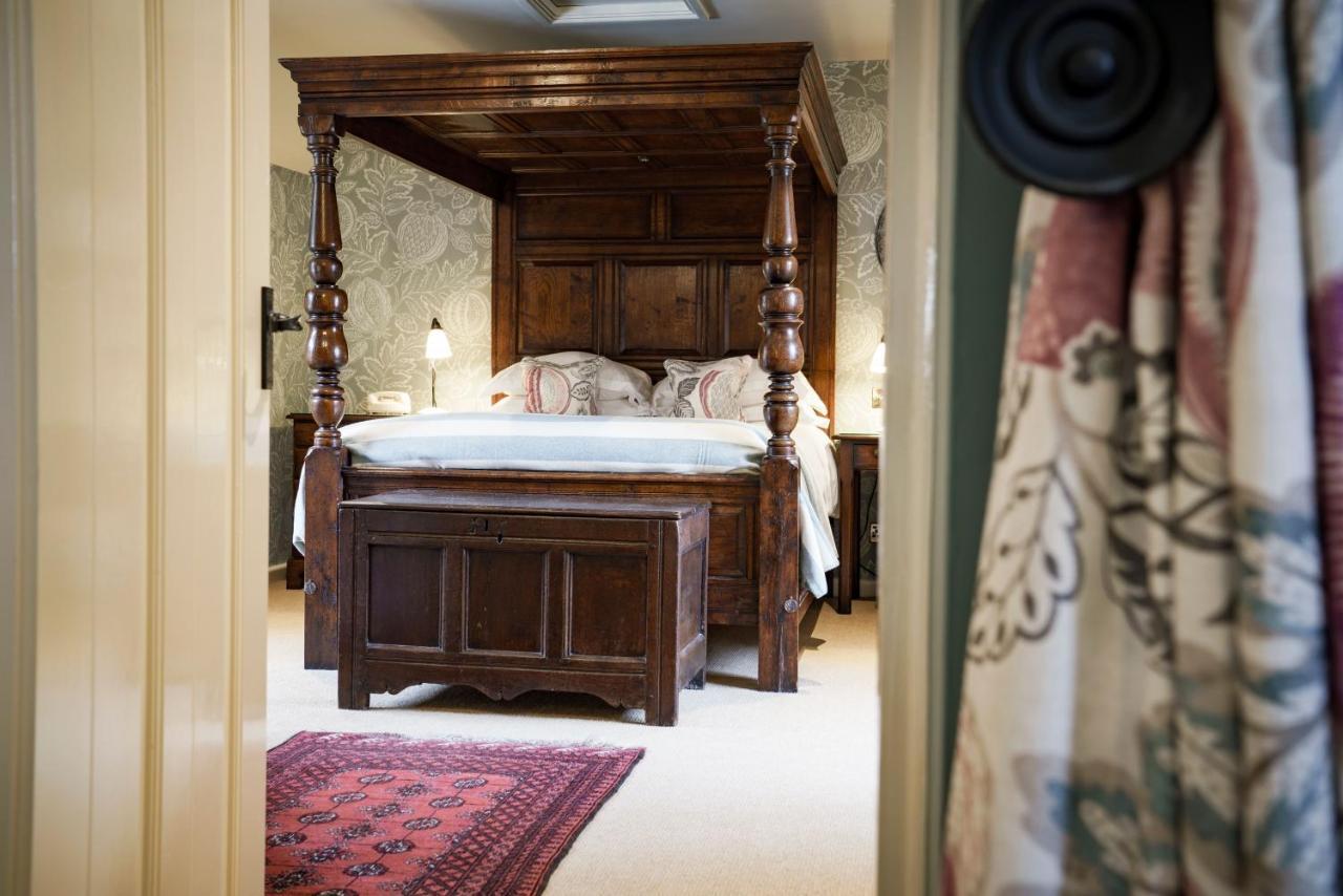 The Bear Of Rodborough Hotel Stroud  Extérieur photo