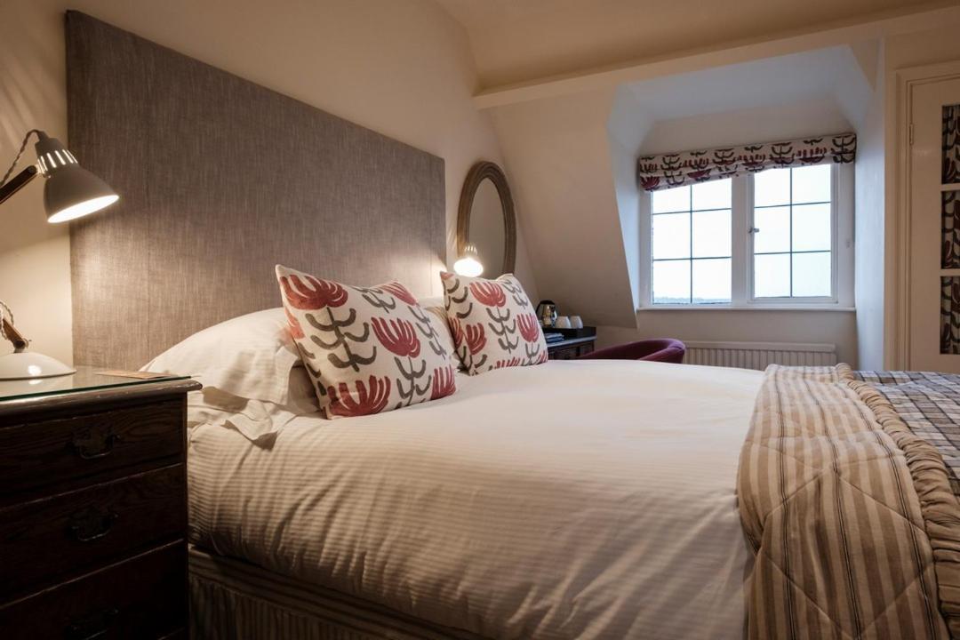 The Bear Of Rodborough Hotel Stroud  Extérieur photo